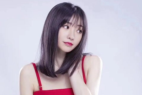 1602903010715216