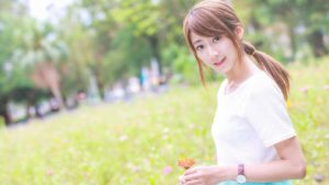 女生从不主动找你，但微信秒回说明什么？-恋爱至上