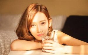 女生说发烧了高情商回复，几句话帮你获得她好感-恋爱至上