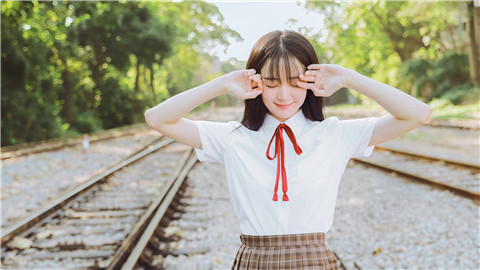如何避免尬聊？解决尬聊男女的一问一答-恋爱至上