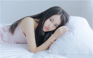 女生说自己丑,男生该怎么回应?-恋爱至上