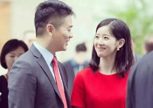 爱上一个人的表现,那些无可替代的情感体验-恋爱至上