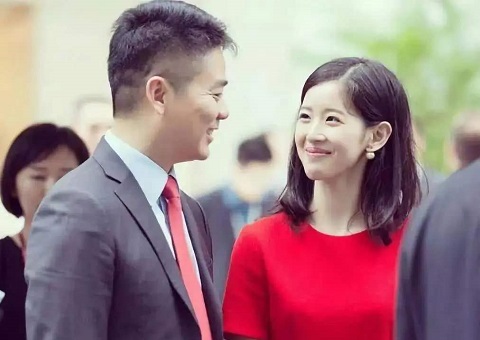 爱上一个人的表现，那些无可替代的情感体验-恋爱至上