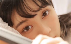 谈恋爱的阶段，女朋友被窝里撒娇说要-恋爱至上