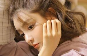 女生秒回但不主动联系是怎么回事？看她属于哪种-恋爱至上