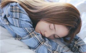 怎么和喜欢的女生聊天，才能快速拉近距离？-恋爱至上