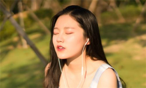 女朋友累了哄她的句子，一句话赶走她的疲惫-恋爱至上