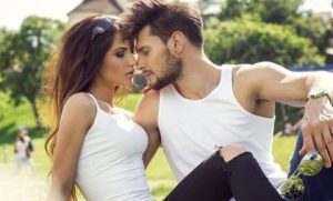 女朋友喜欢和别人暧昧怎么办？让她停止暧昧-恋爱至上