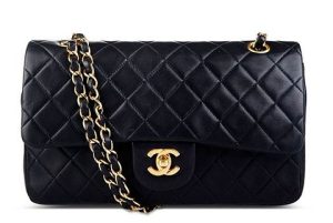 女孩子喜欢什么礼物？4种礼物博美人一笑-恋爱至上