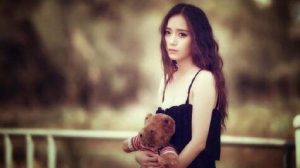 女生提出分手后没删微信，是不是假性分手？-恋爱至上