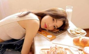 给女生送礼物留言10字内，说出你选礼物的用心-恋爱至上