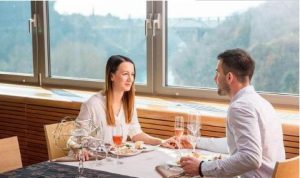 和女生相亲第一次见面聊什么？才能留下好印象-恋爱至上