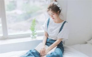 女生不主动联系但回复是什么意思?该怎么办?-恋爱至上