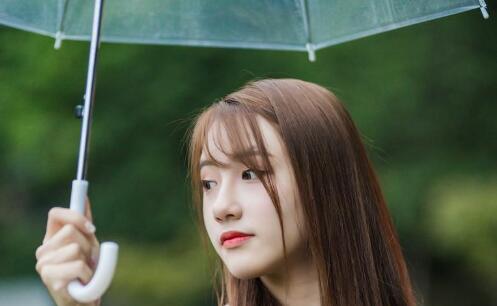 下雨天给女生的情话套路，下雨天也能撩到她-恋爱至上
