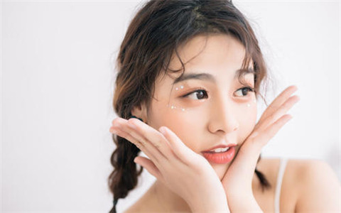 520对女生表白的话，感人的一段话-恋爱至上
