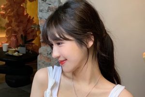 女生暗恋男生的十个动作,迅速看清她喜欢你-恋爱至上