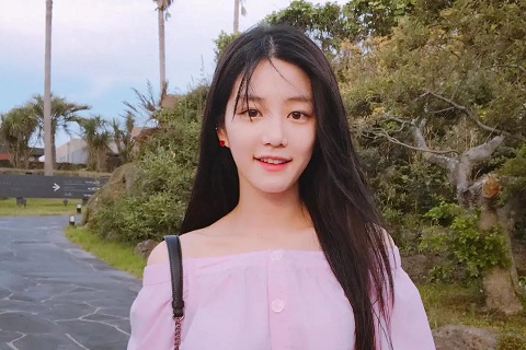 女朋友生日留言，浪漫情话句句感人-恋爱至上