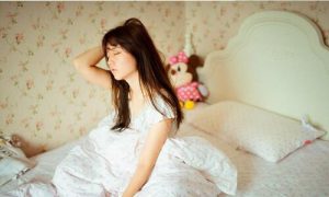 早晨叫女朋友起床的暖心话,一大早就能撩到她-恋爱至上