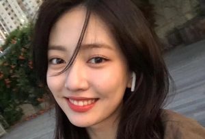 哄女朋友开心的笑话，一分钟之内逗笑她-恋爱至上