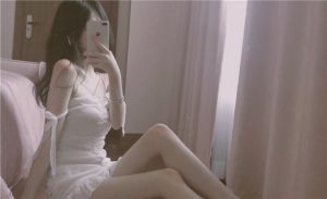 表白失败后00后小伙怒减40斤，晋升颜值巅峰，出国受到小姐姐追求-恋爱至上