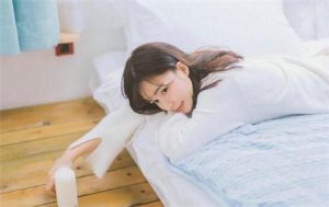 判断女生喜欢你的方法，没你想得那么难-恋爱至上