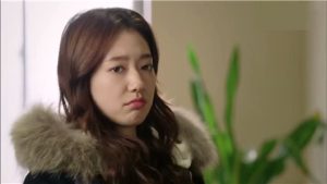 女朋友不愿意删除前男友的微信是为什么？-恋爱至上