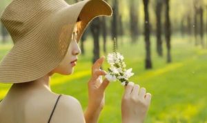 喜欢一个女生怎么追她？让她对你产生好感-恋爱至上