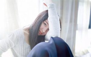 男人忘不了一个人和女人忘不了一个人，有什么区别？-恋爱至上