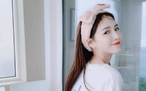 和女生出去吃饭女生偷偷买单了是什么意思？-恋爱至上