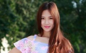 没有话题跟女朋友聊天怎么办？怎么聊感情不变淡-恋爱至上