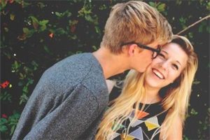 和女生聊天的技巧!如何跟女生聊天才不会聊尬-恋爱至上