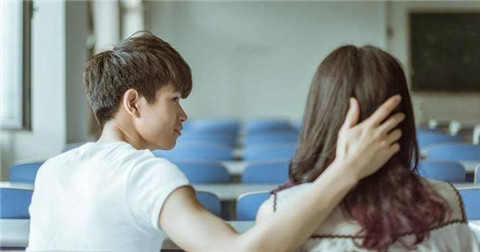 和女友性格不合，但是很爱对方该怎么办？-恋爱至上