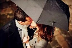 怎么表达对一个人的爱？爱的5种语言，教你轻松表达爱！-恋爱至上