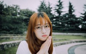 女生考验男生的方法，她会分三个阶段来考验你-恋爱至上