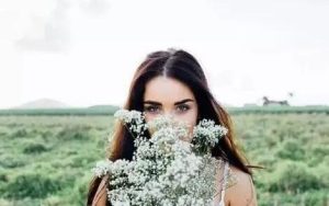 怎么看一个女生好不好追？看外部环境和内在经历-恋爱至上