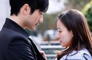 一个喜欢你的女生，真的能忍住不主动找你吗-恋爱至上