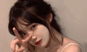 女朋友在我面前说别人帅怎么回答显得高情商?-恋爱至上