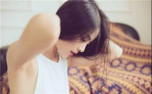 和女孩子聊天的基本技巧和话题-恋爱至上