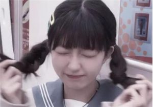 女生说把她闺蜜介绍给我是什么意思？-恋爱至上