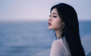 女人联系前男友的目的有哪些？该不该介意-恋爱至上