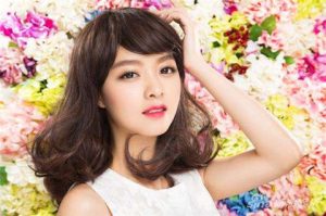 送女生礼物贺卡写什么？送礼物暖心留言-恋爱至上