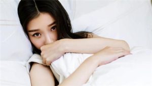 情侣之间怎么聊天能增进感情？-恋爱至上