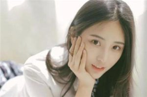 怎么跟女生聊天找话题，才能避免冷场？-恋爱至上