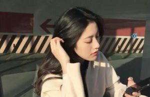 女人还爱着前任的表现，放不下前任的女人不能要-恋爱至上