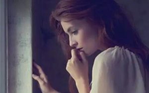 分手后冷静多久挽回女朋友更容易成功？-恋爱至上