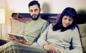 不靠谱的男人六种表现？看看你是不是靠谱的男人-恋爱至上