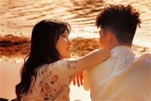 女生给你发照片怎么夸她比较好？-恋爱至上