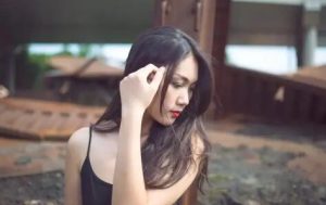 发现女朋友撒谎成性，我该怎么办？-恋爱至上