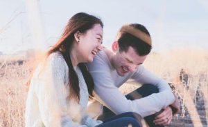 现实的女人有什么特点？你遇到现实的女人了吗-恋爱至上