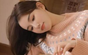 怎么追求一个对你不上心的女孩子？-恋爱至上